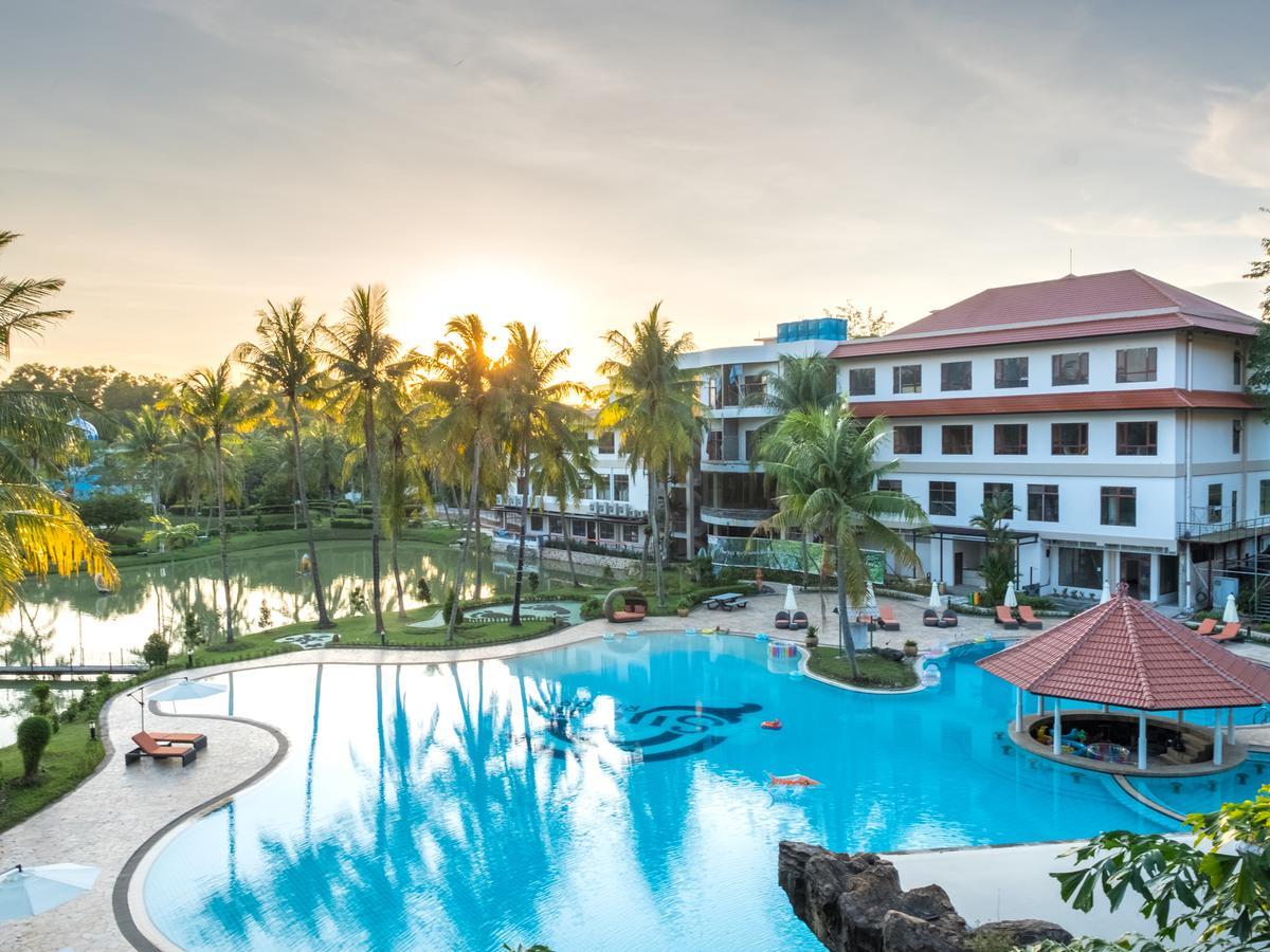 Sijori Resort Batam Luaran gambar